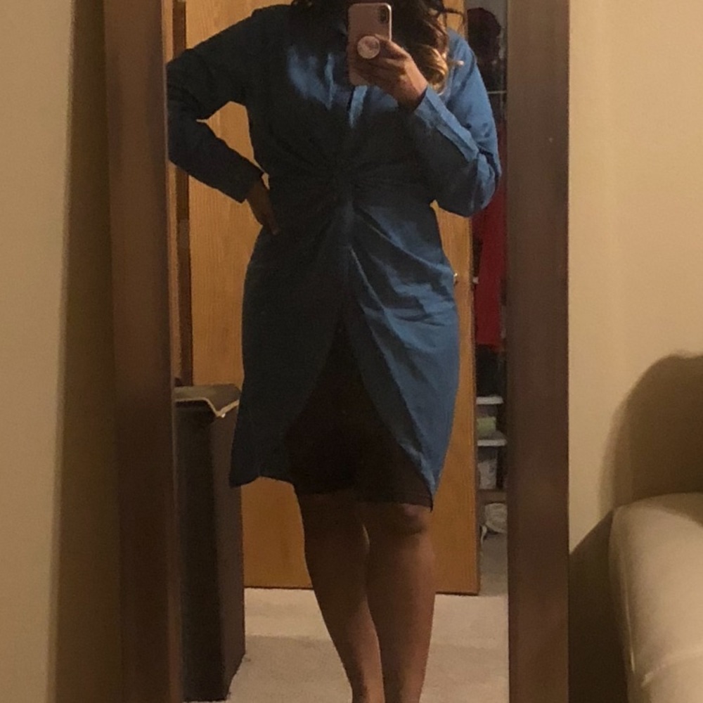 Dress - Picture 2 of 2